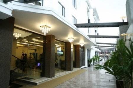 Hotel Bizzotel Gurgáon Exteriér fotografie