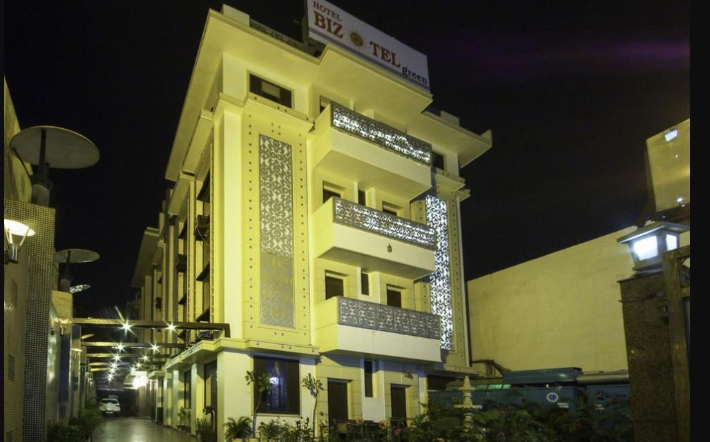 Hotel Bizzotel Gurgáon Exteriér fotografie