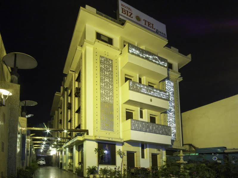 Hotel Bizzotel Gurgáon Exteriér fotografie
